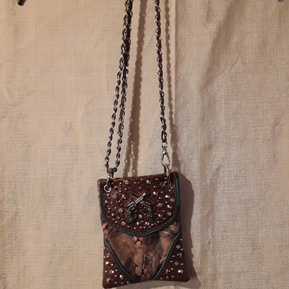 Cute purse w. studs & rhinestones - Picture 3 of 6